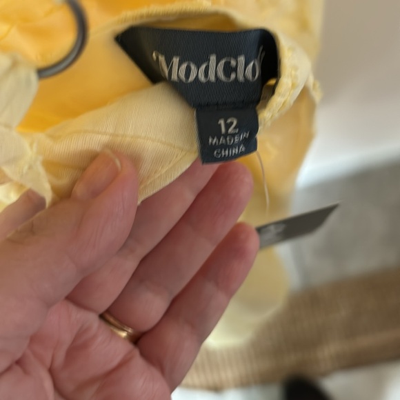 ModCloth | NWT Casual Eyelet Pocket Dress Yellow Anthropologie - Picture 8 of 11